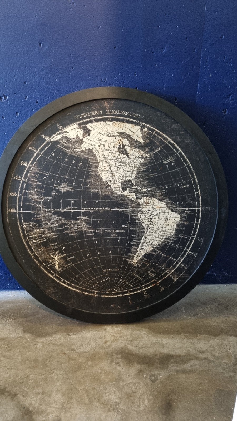 Wandcirkel Wereldkaart  Zwart/ gouf, Gebruikt, Vintage, Ophalen of Verzenden, Ingelijst