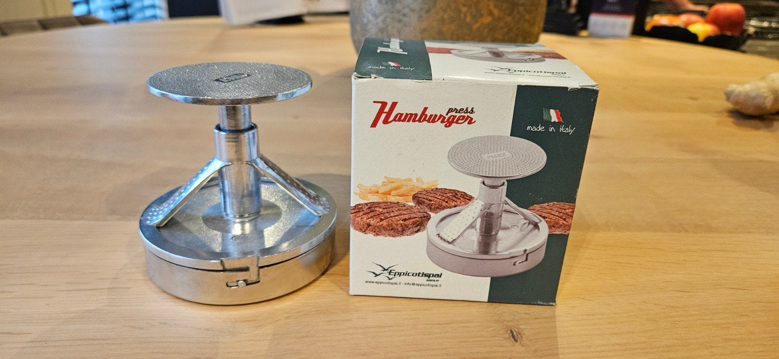 HAMBURGER PERS NIEUW, Ophalen, Nieuw