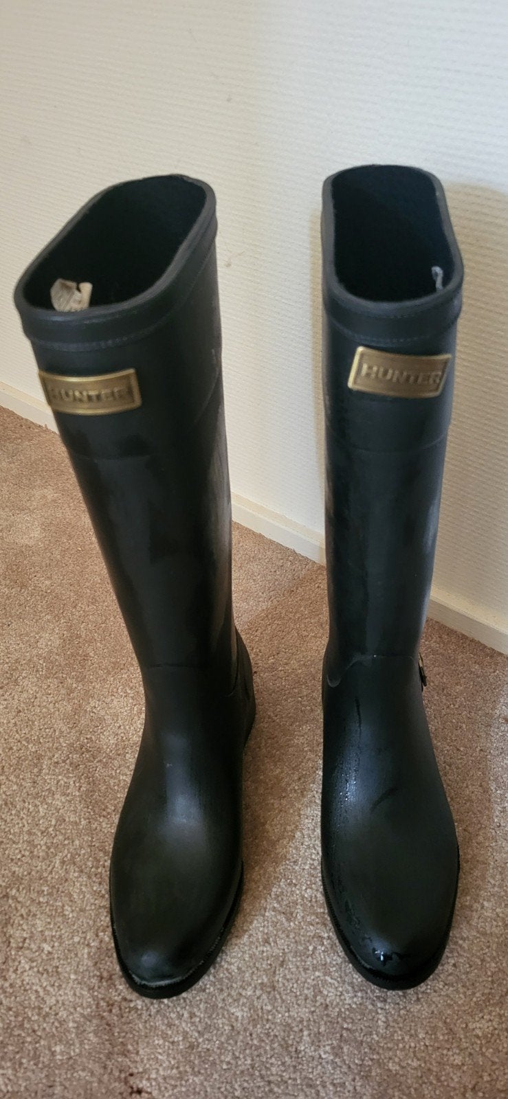 Hunter regenlaarzen, Kleding | Dames, Schoenen, Ophalen of Verzenden, Zo goed als nieuw, Zwart, Hoge laarzen