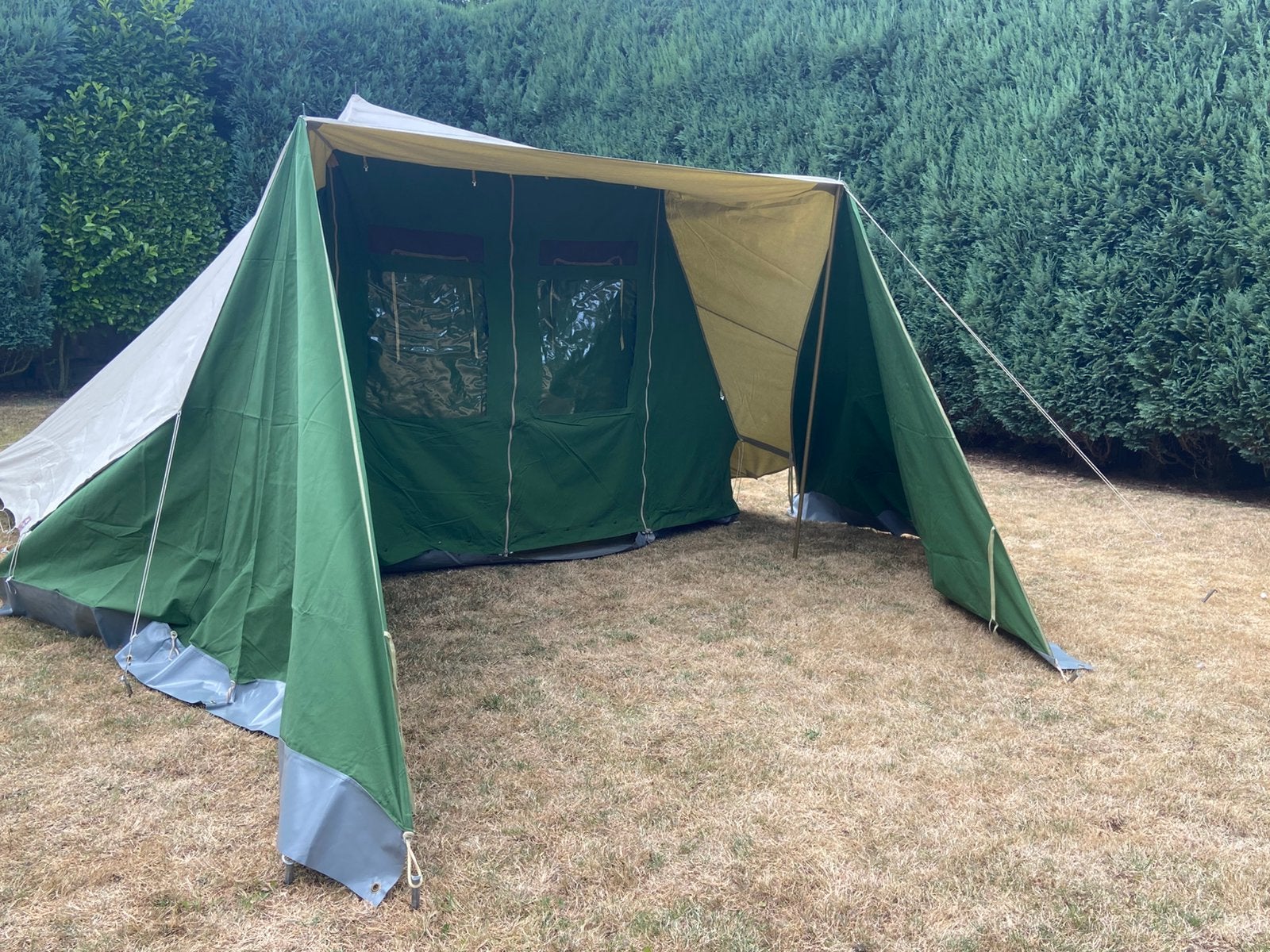 De waard lepelaar 4 persoons tent, Caravans en Kamperen, Ophalen of Verzenden, Gebruikt, Tot en met 4