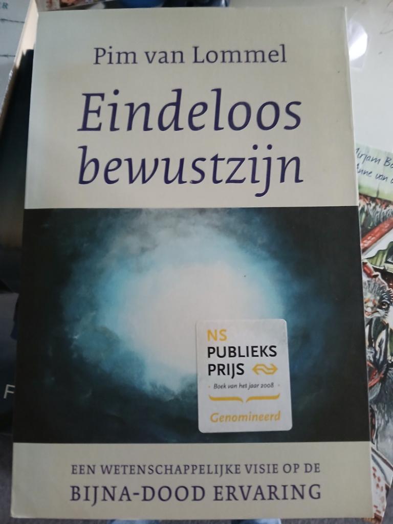 Eindeloos bewustzijn-Pim van Lommel, Boeken, Ophalen of Verzenden, Gelezen, Spiritualiteit algemeen, Achtergrond en Informatie