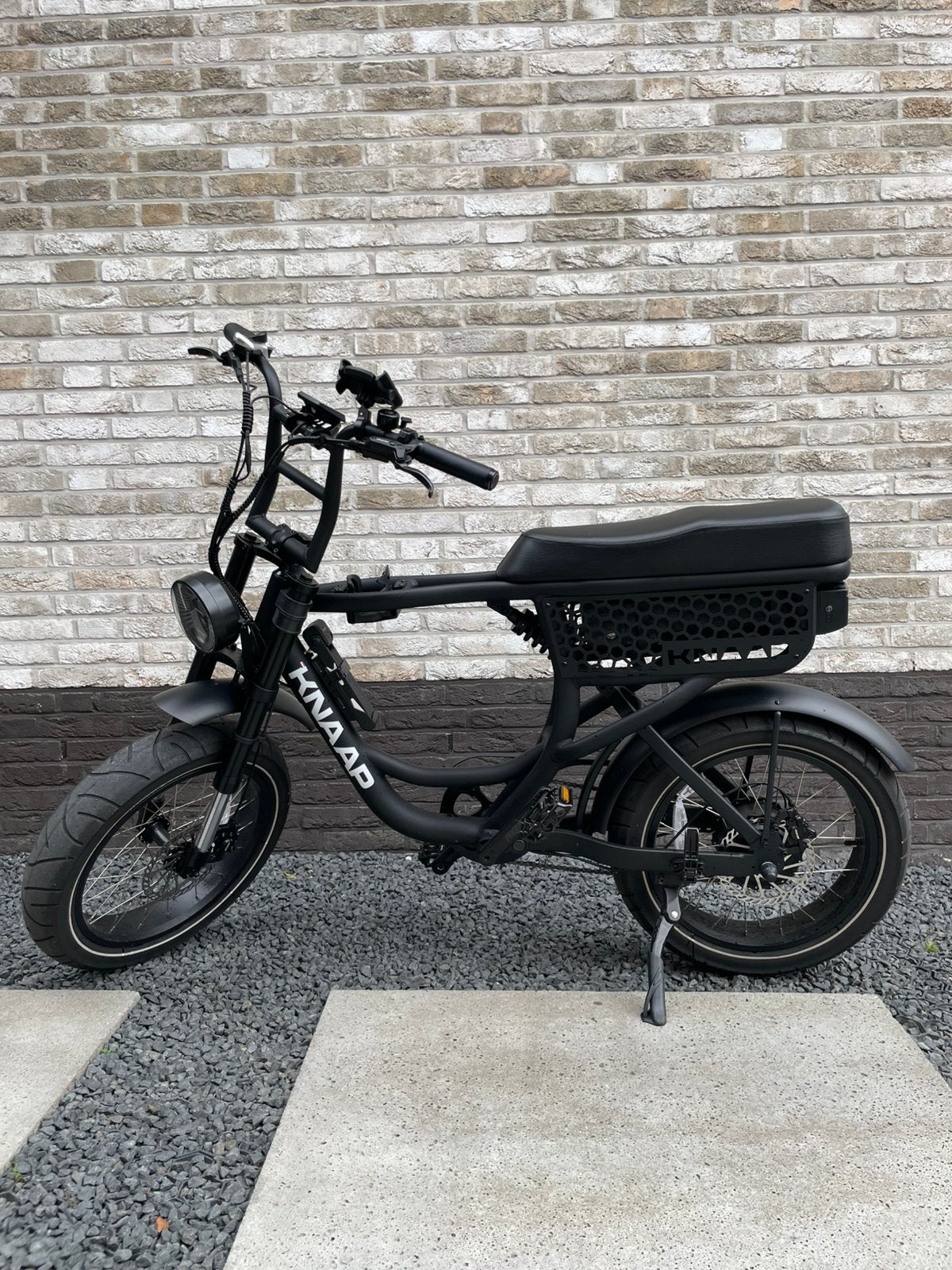 Knaap BCN Black Fatbike 2024 / E-bike 200km!, Ophalen, Zo goed als nieuw, 50 km per accu of meer, Overige merken