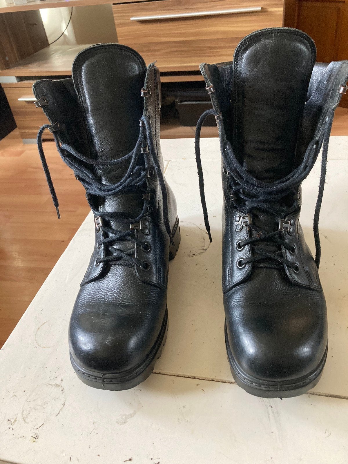 Legerkisten - Maat 42, Zwart, Ophalen of Verzenden, Werkschoenen, Gedragen