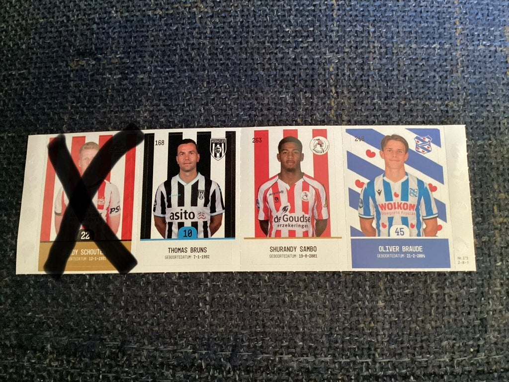 Plus voetbalplaatjes 168 263 248 voetbal plaatje, Plus, Ophalen