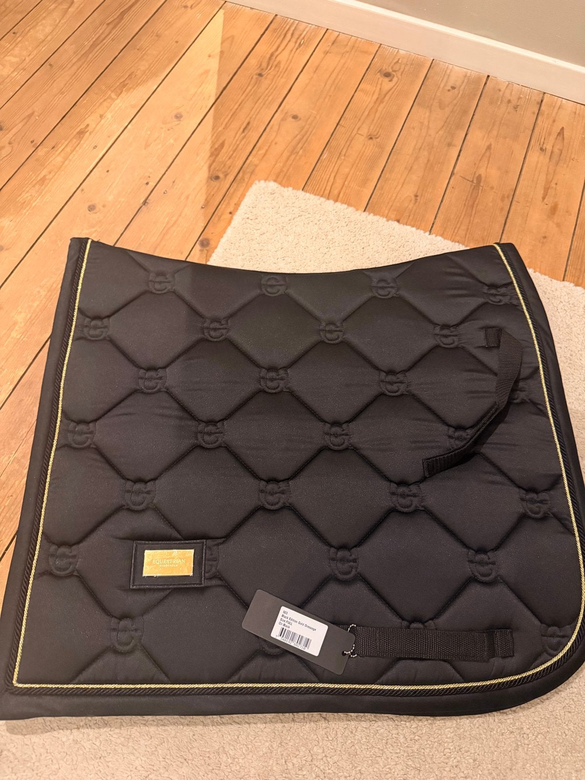 Equestrian stockholm black edition gold dressage, Full (L), Ophalen of Verzenden, Nieuw, Dressuurdekje