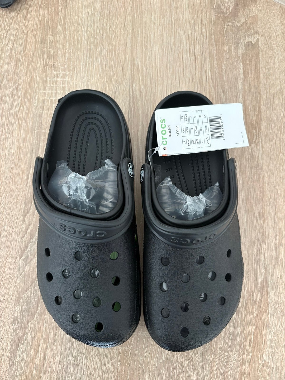 Nieuwe Crocs Classic Clogs Zwart Maat 38-39, Verzenden, Nieuw, Zwart, Slippers