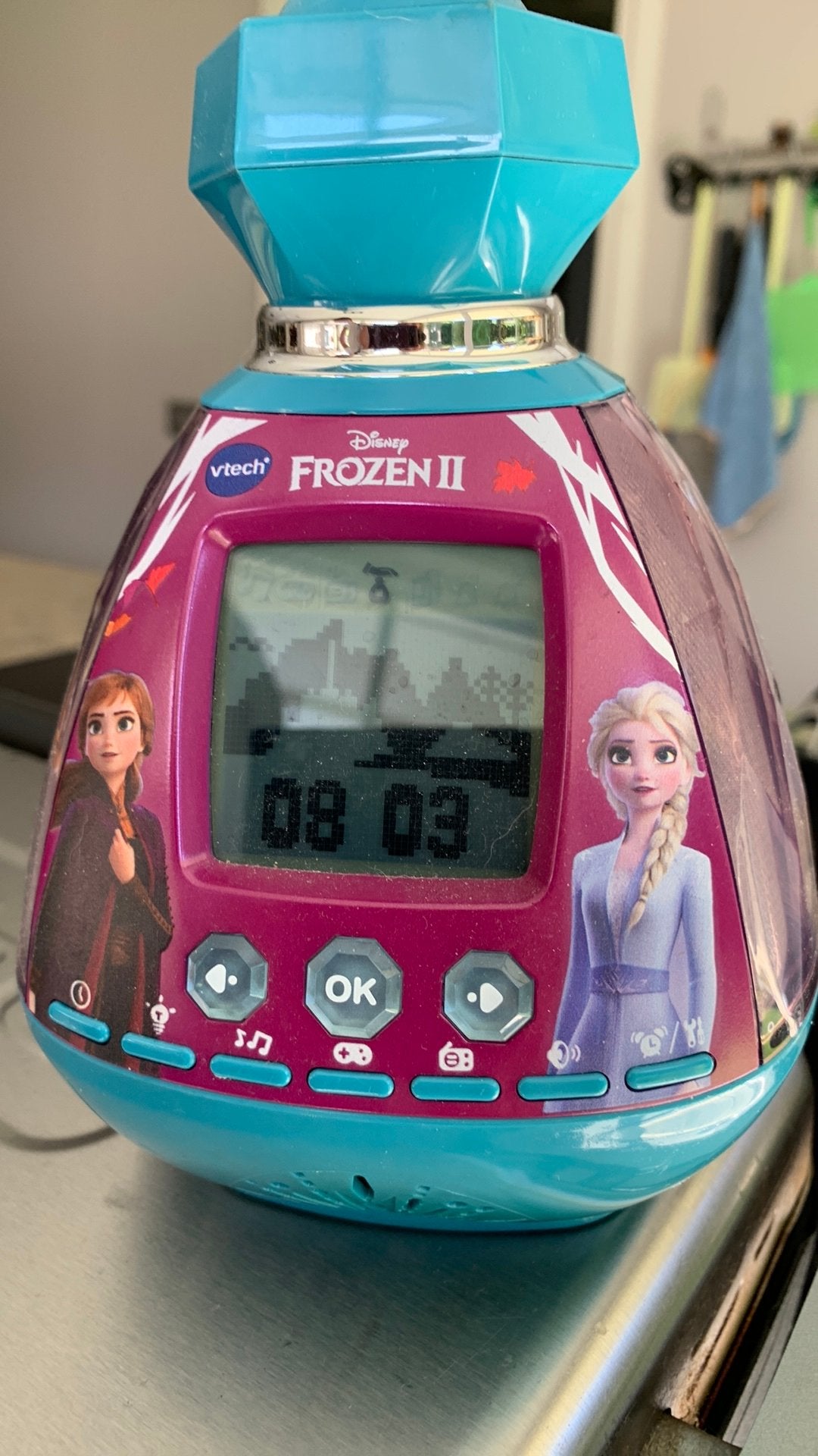 Frozen  II. Van Disney. speel/wekklok voor kinderen., Ophalen of Verzenden, Zo goed als nieuw