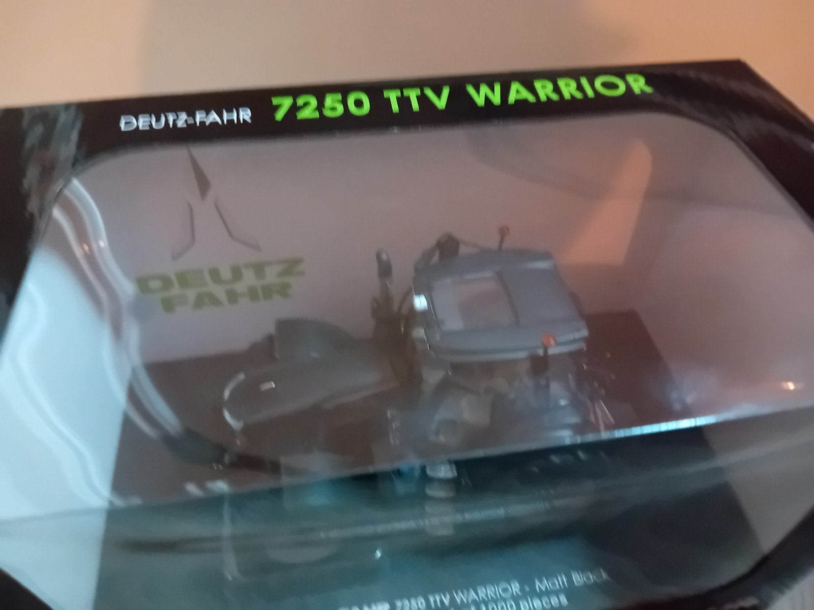 deutz 7250 ttv warrior mat zwart UH 1.32, Ophalen of Verzenden, Nieuw, Tractor of Landbouw, Universal Hobbies