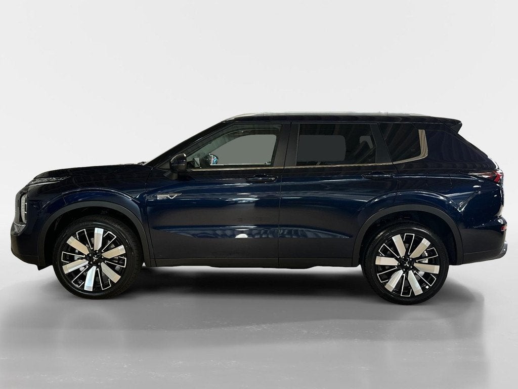 Mitsubishi Outlander 2.4 PHEV Intense+ | 7.000 EURO KORTING, Automaat, Outlander, 4 cilinders, Met garantie (alle)