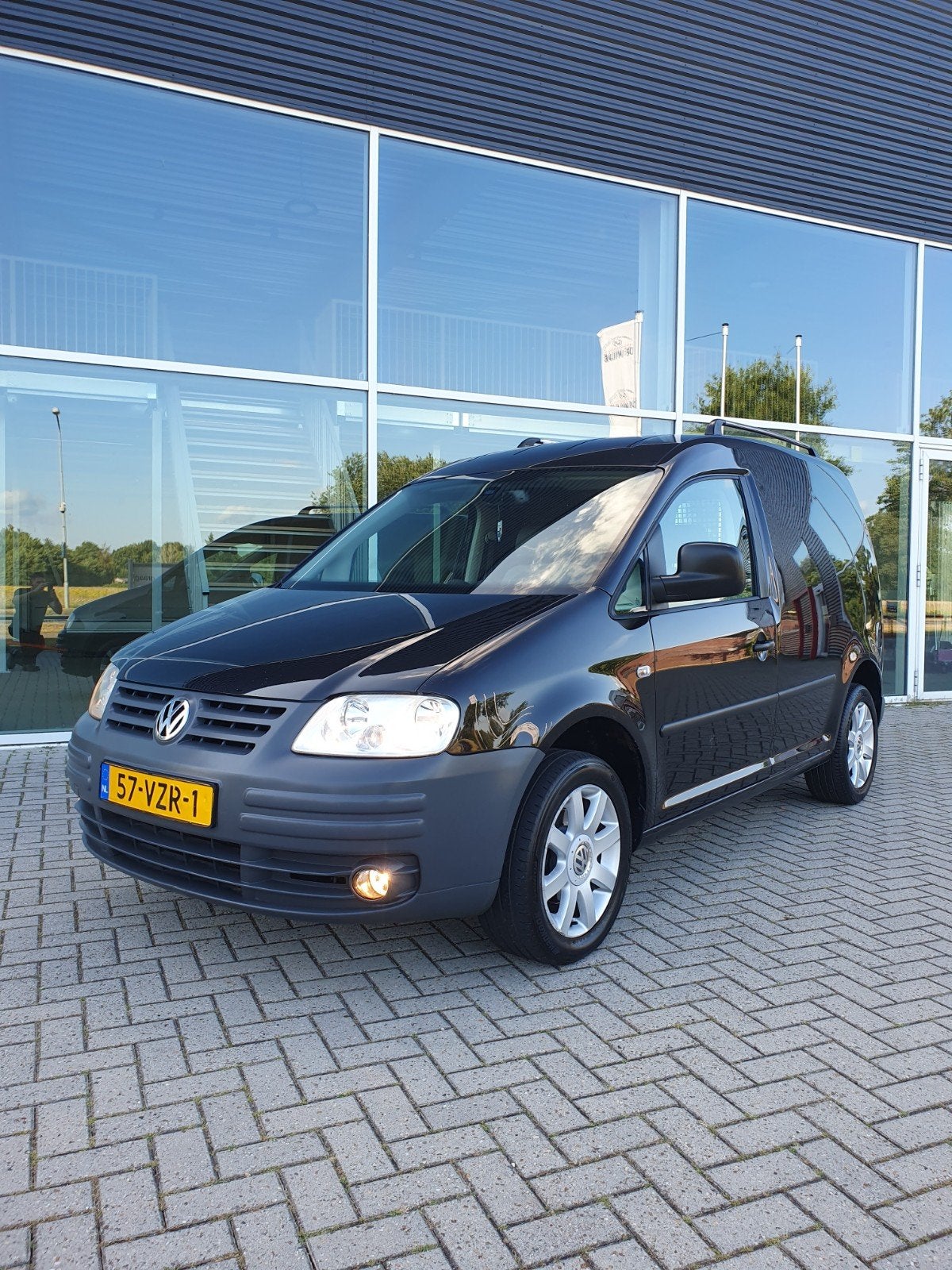 Volkswagen Caddy 2.0 SDI 51KW 2009 , Nieuw motorblok & Apk, Voorwielaandrijving, 4 cilinders, Volkswagen, 1968 cc