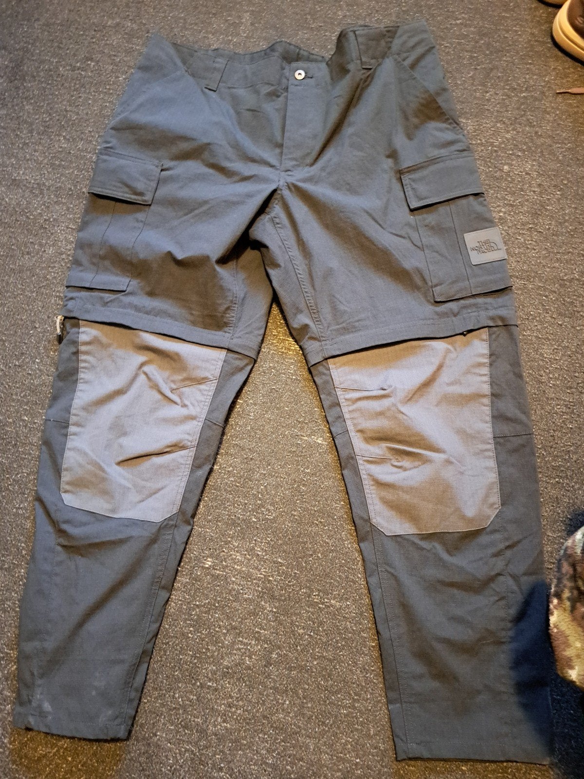 Super mooie north face cargo broek maat 38, Tuin en Terras, Ophalen of Verzenden, Zo goed als nieuw, Heren, Broek