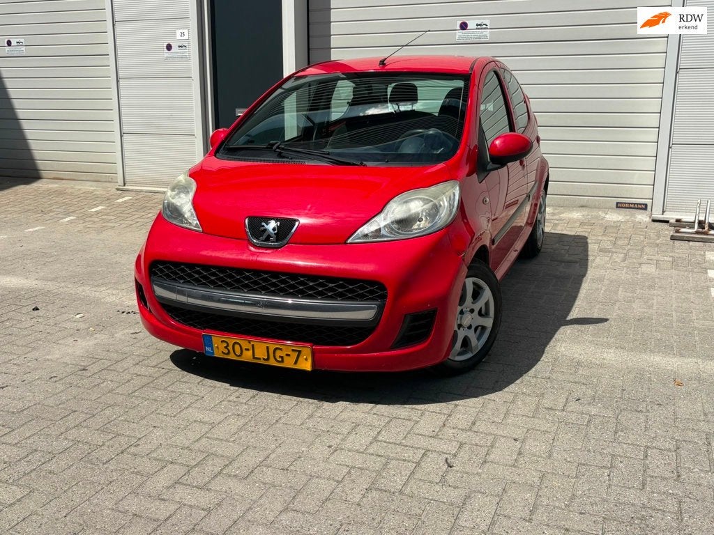 Peugeot 107 1.0-12V XS, Voorwielaandrijving, Stof, Gebruikt, Zwart
