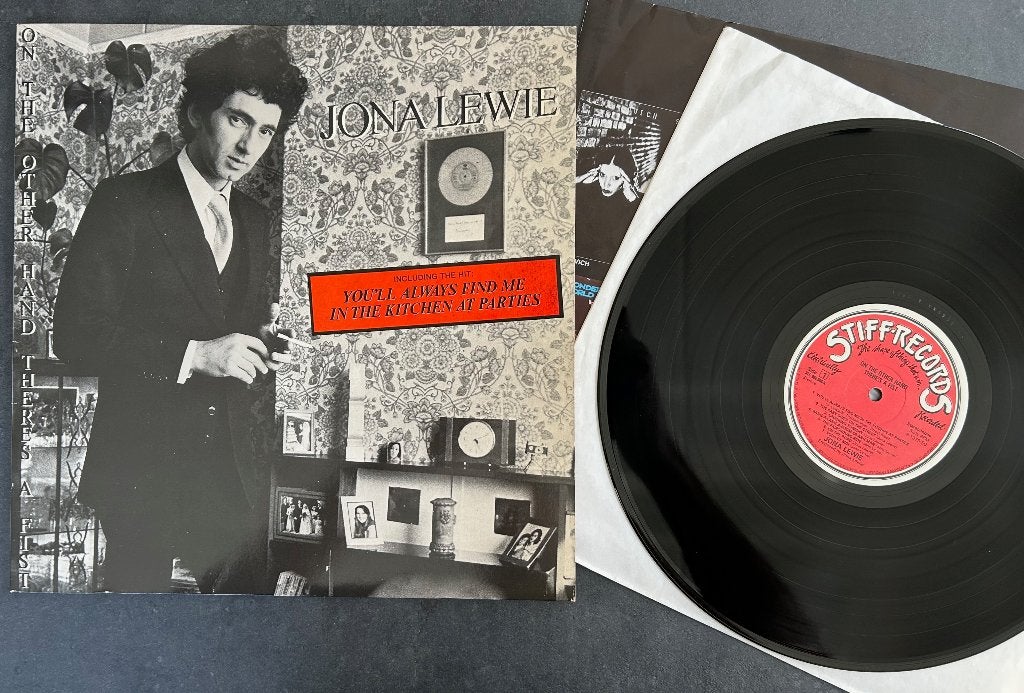 JONA LEWIE - On the other hand there's a fist ( LP; STIFF ), Ophalen of Verzenden, Gebruikt, 12 inch, Poprock
