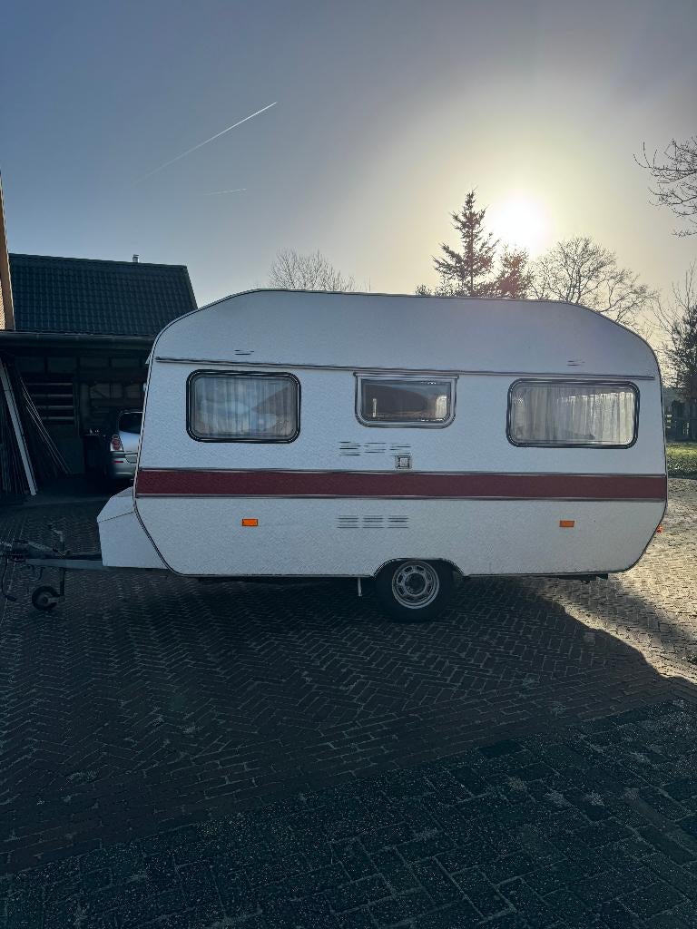 Retro caravan Wilk 400, Caravans en Kamperen, Caravans, 2 aparte bedden, Rondzit, 750 - 1000 kg, Particulier