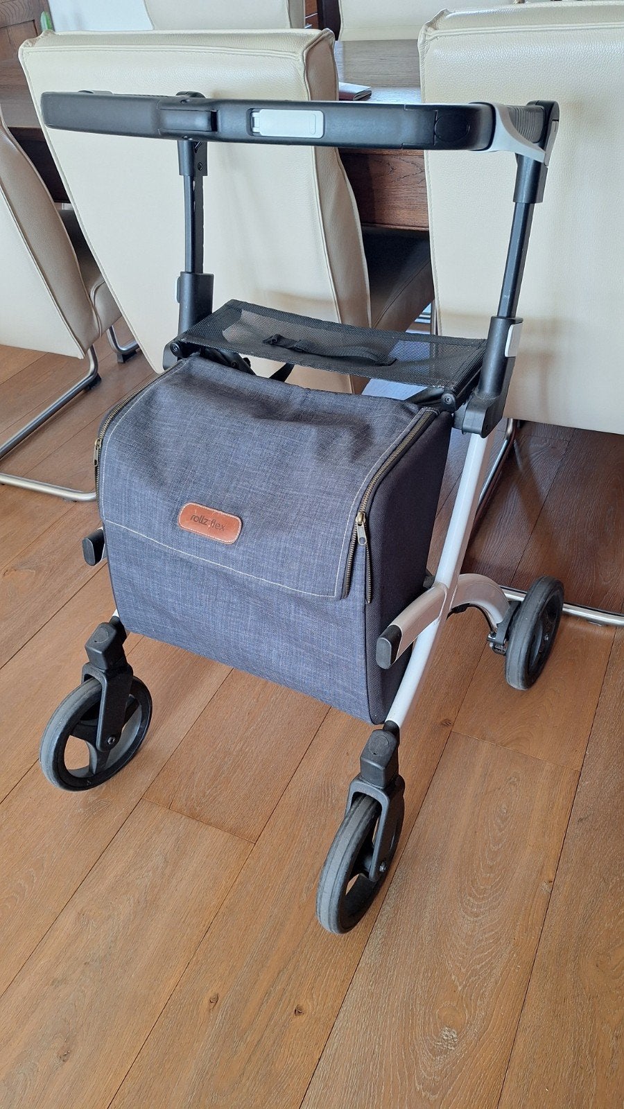 rollator Rollz fkex, Diversen, Rollators, Ophalen, Lichtgewicht, Zo goed als nieuw