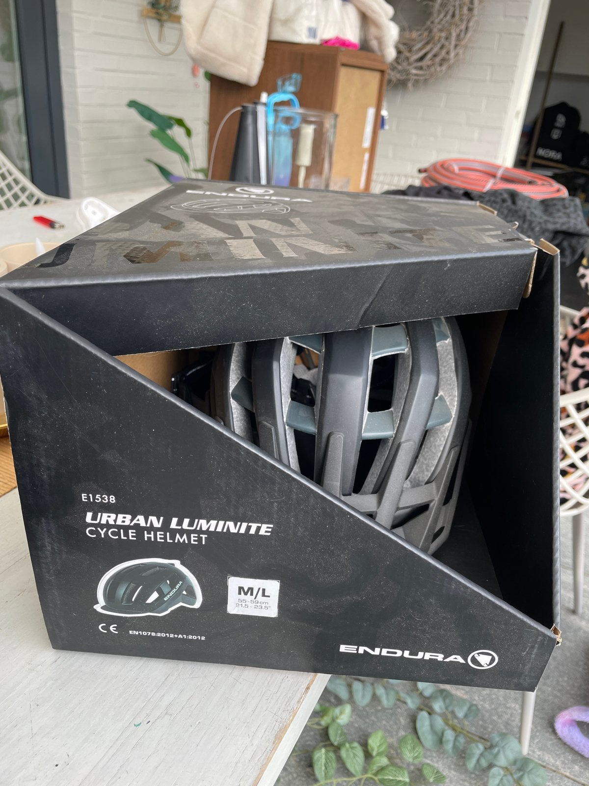 Endura Urban Luminite Fietshelm M/L - Nieuw in doos, Ophalen, Nieuw, M, Heer of Dame