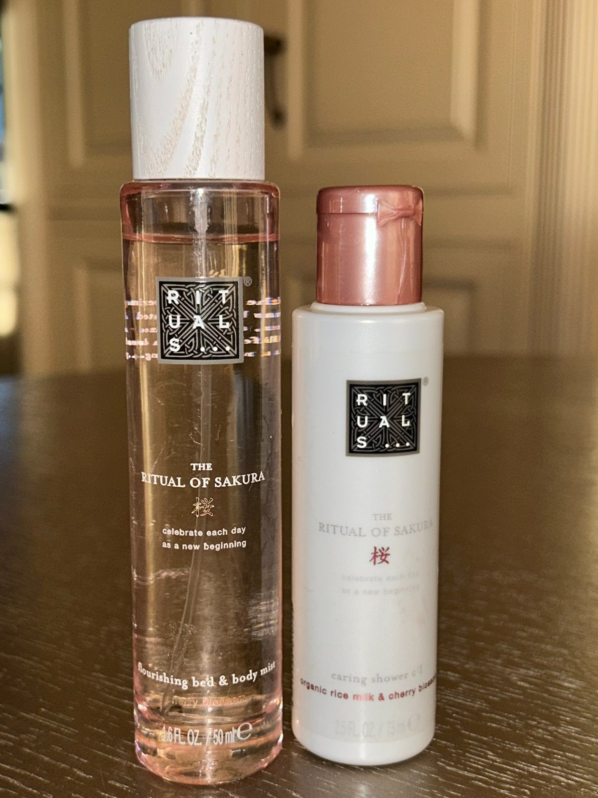 Rituals The Ritual of Sakura set: Bodymist & Douche Olie, Sieraden, Tassen en Uiterlijk, Uiterlijk | Lichaamsverzorging, Ophalen of Verzenden