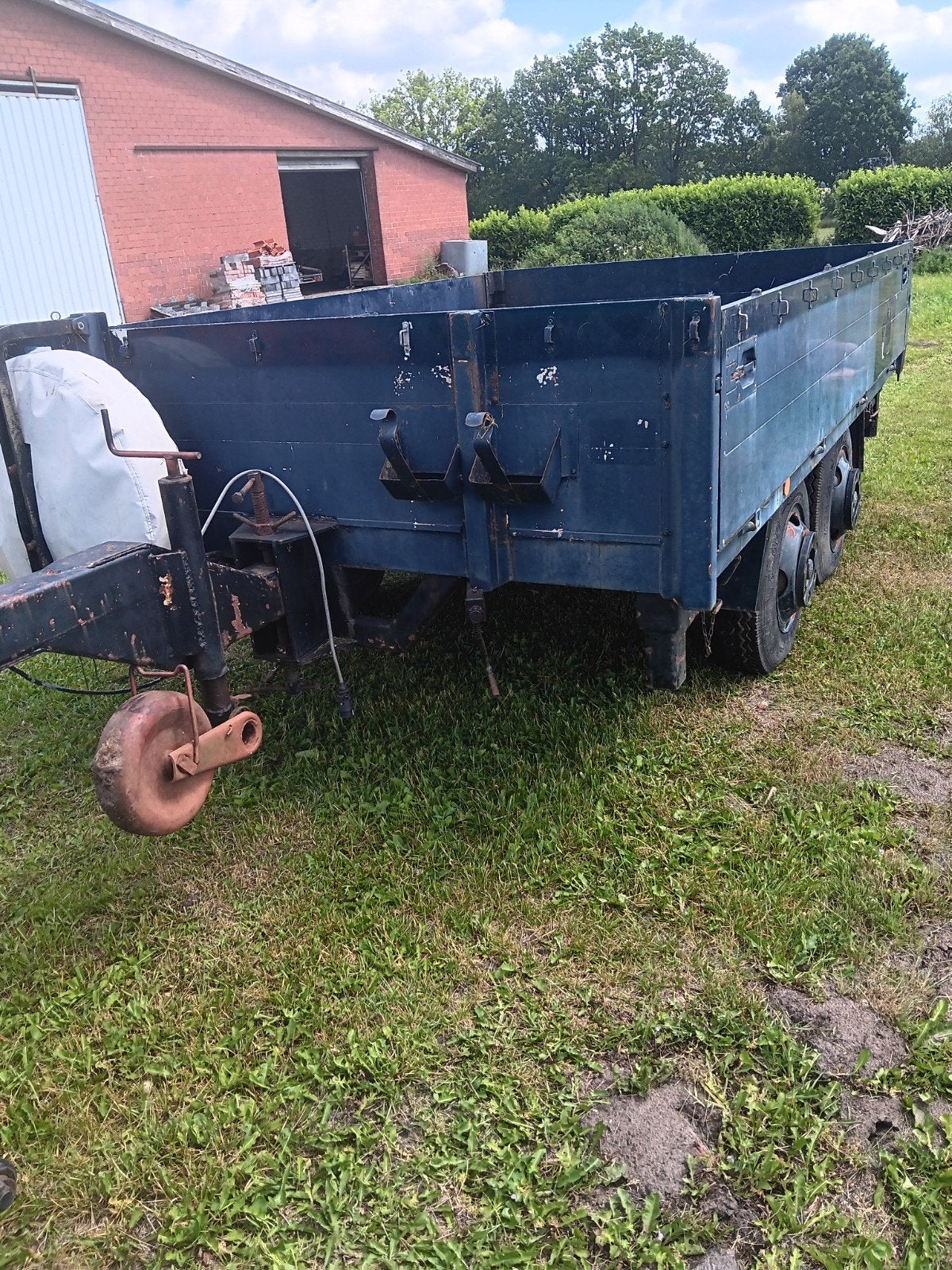 Te koop een mooie oprijwagen  aanhanger voor unimog tractor, Ophalen