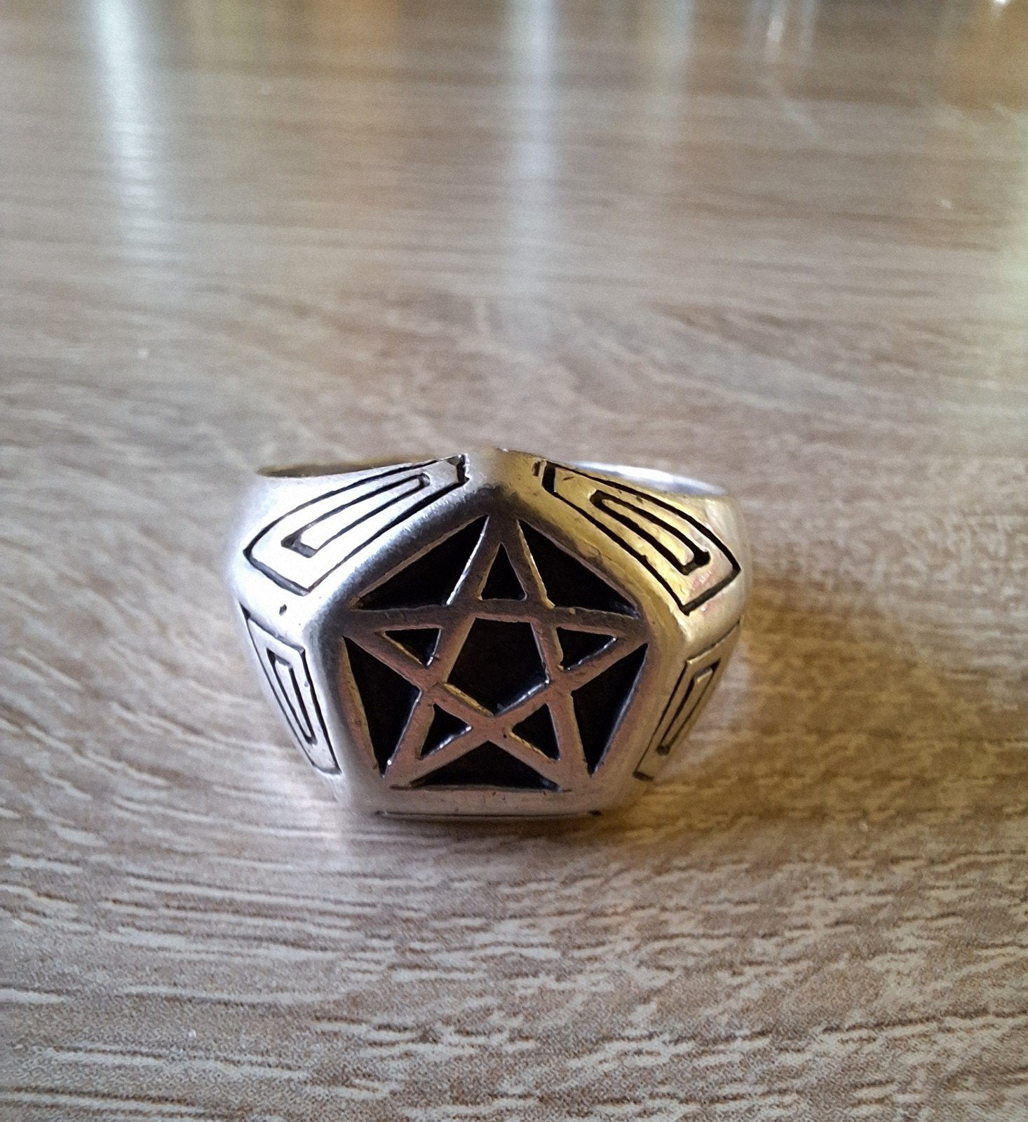 Vintage Gotische Zilveren Herenring., Sieraden, Tassen en Uiterlijk, Ringen, Ophalen, 20 of groter, Heer, Zo goed als nieuw