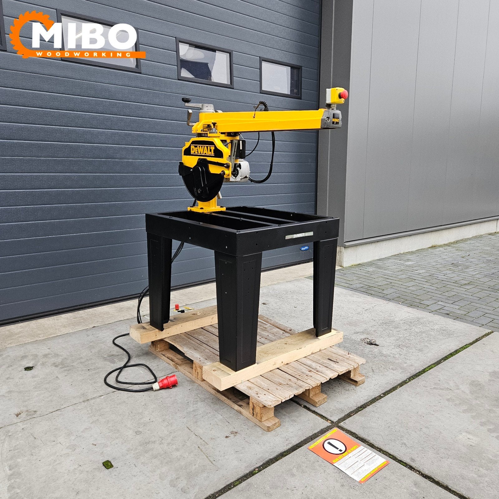 Dewalt afkortzaag radiaalzaag *** Nieuwstaat ***, 70 mm of meer, Ophalen of Verzenden, Zo goed als nieuw, Afkortzaag