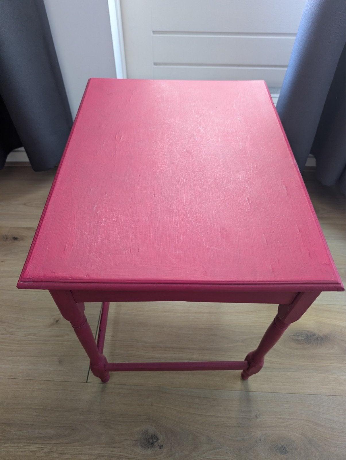 Rood bijzettafeltje / Coffee Table - Vintage look FOR FREE, Ophalen, Minder dan 45 cm, Minder dan 55 cm, Gebruikt