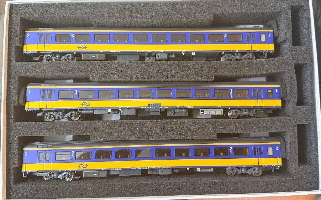 LS models set 44082 met 3 intercity rijtuigen NS, Gelijkstroom, NS, Ophalen, Overige merken