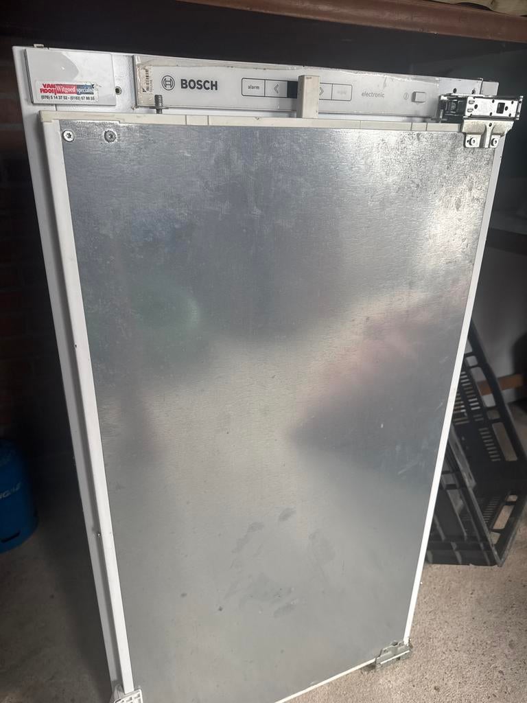 Inbouw koelkast Bosch Exclusiv, Witgoed en Apparatuur, Koelkasten en IJskasten, Ophalen, 150 tot 200 liter, Zonder vriesvak, 120 tot 140 cm