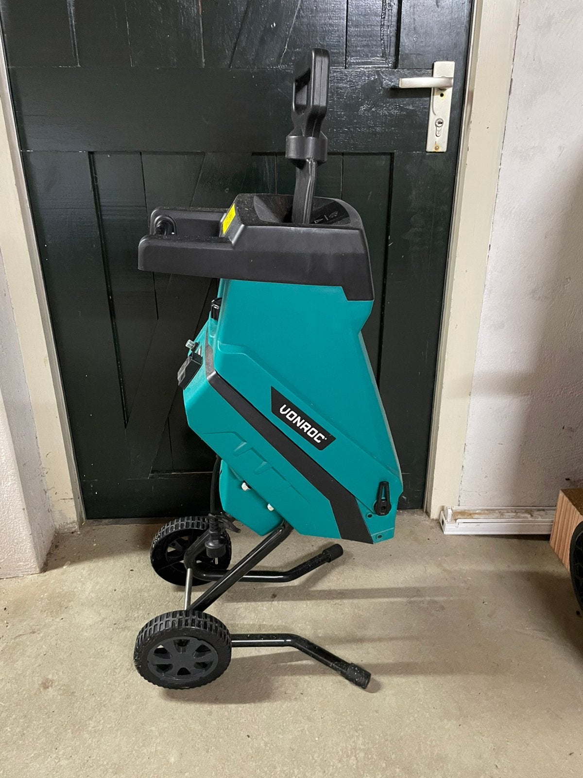 HAKSELAAR 2500W – VOOR TAKKEN TOT 45MM | INCL. 45L OPVANGZAK, Ophalen, Zo goed als nieuw