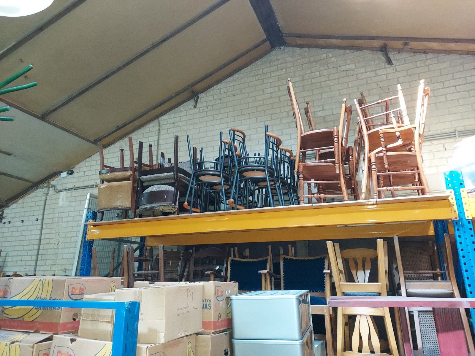 Stoelen, eiken grenen en meer export meubels, Huis en Inrichting, Gebruikt, Bruin, Vijf, Zes of meer stoelen, Ophalen