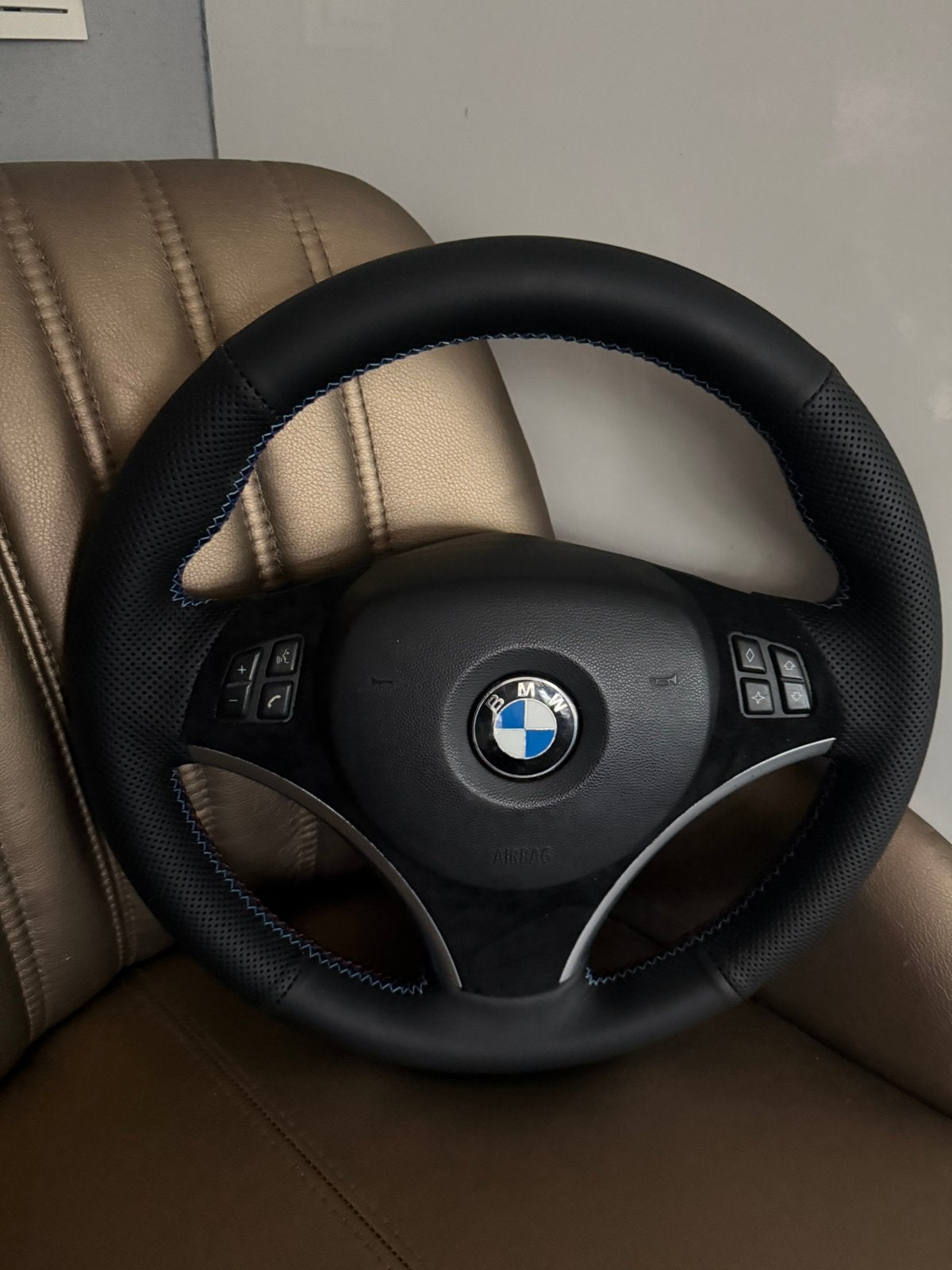 Bmw E81 E82 E87 E88 E90 E91 E92 E93 leder stuur, Auto-onderdelen, Besturing, BMW, Ophalen of Verzenden