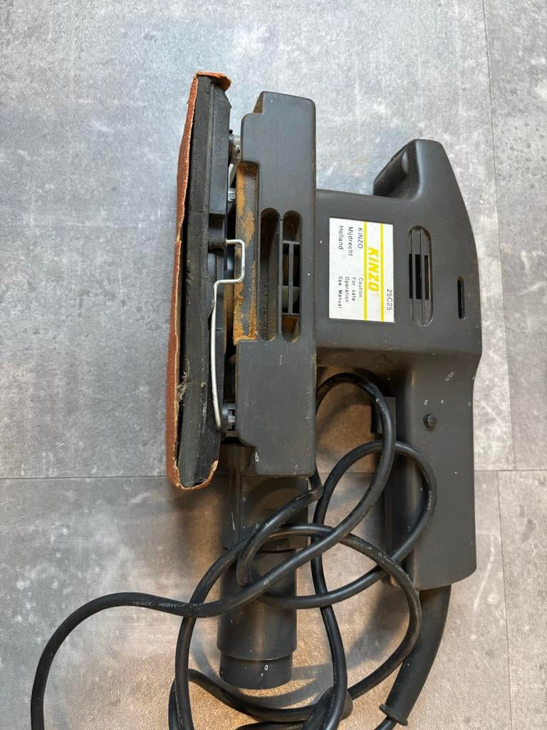 Diverse elektrische gereedschap Bosch, Kinzo, Metabo, Ophalen of Verzenden, Gebruikt, Minder dan 600 watt, Vlakschuurmachine
