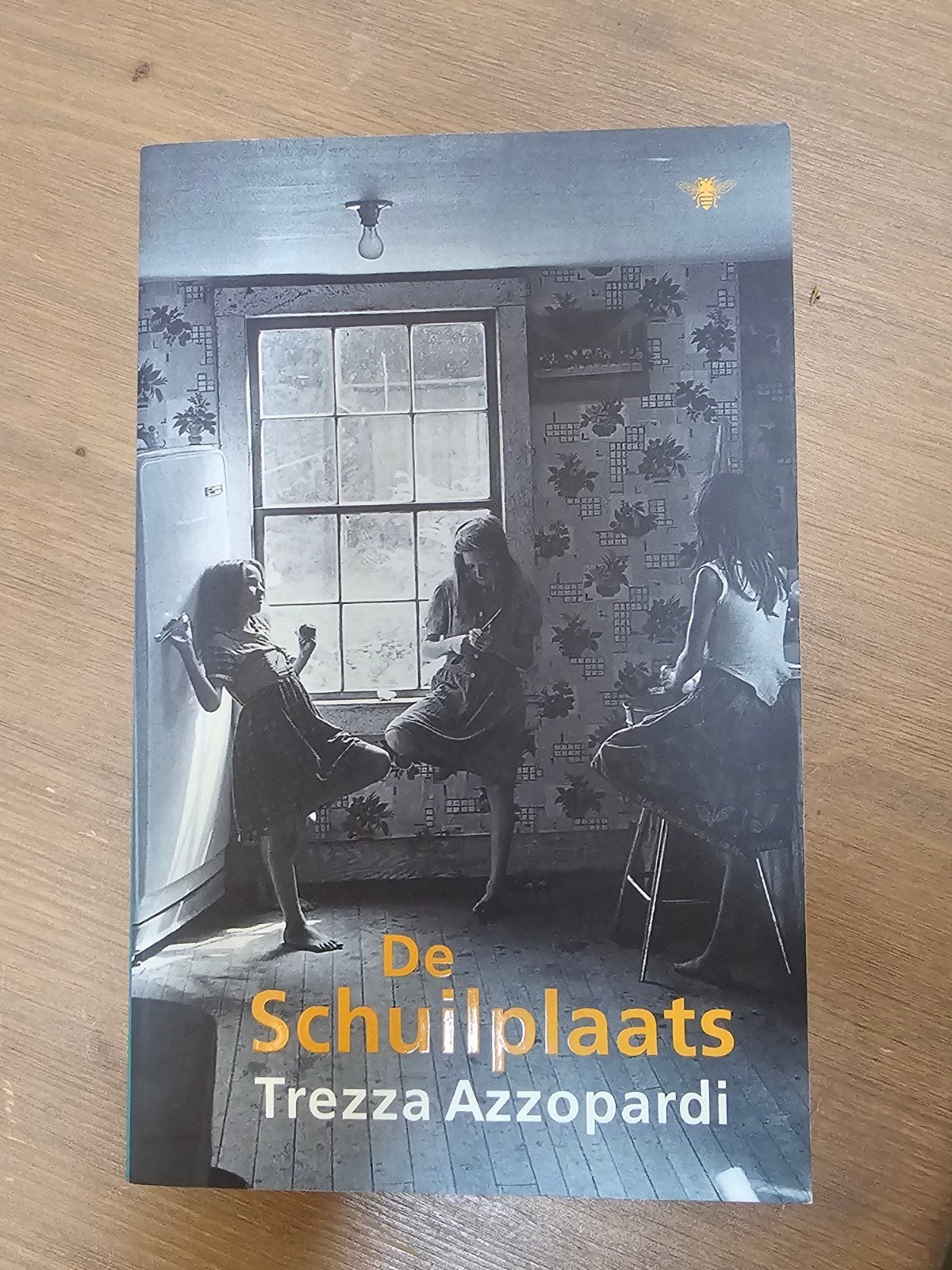 De Schuilplaats - Trezza Azzopardi, Ophalen of Verzenden, Gelezen, Trezza Azzopardi, Europa overig