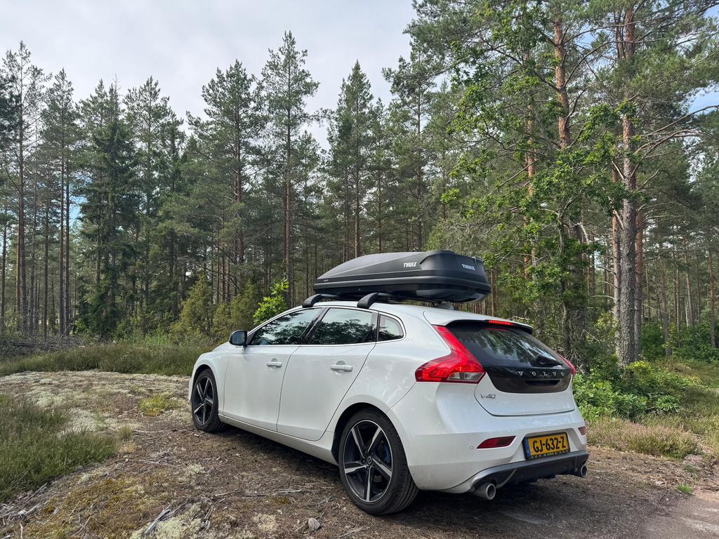 Volvo V40 2.0 D2 160PK 2015 Parelmoer wit, Auto's, Volvo, Voorwielaandrijving, 4 cilinders, 1969 cc, Wit
