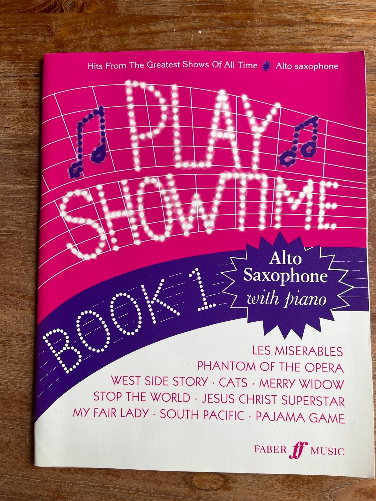 Play Showtime Boek 1 - Alto Saxofoon met Piano (Gebruikt), Muziek en Instrumenten, Bladmuziek, Gebruikt, Filmmuziek en Soundtracks