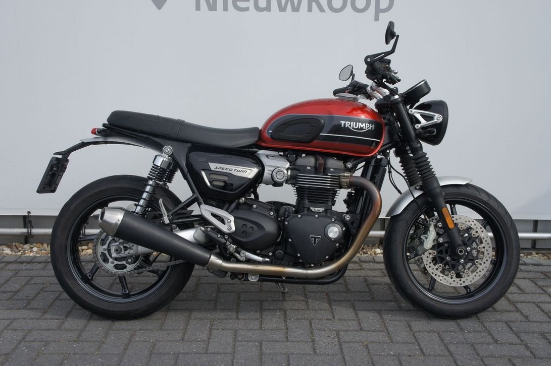 TRIUMPH SPEED TWIN 1200 (bj 2019) 9,469 km, Motoren, Motoren | Triumph, 2 cilinders, Motorrijbewijs A, Bedrijf, Onbekend