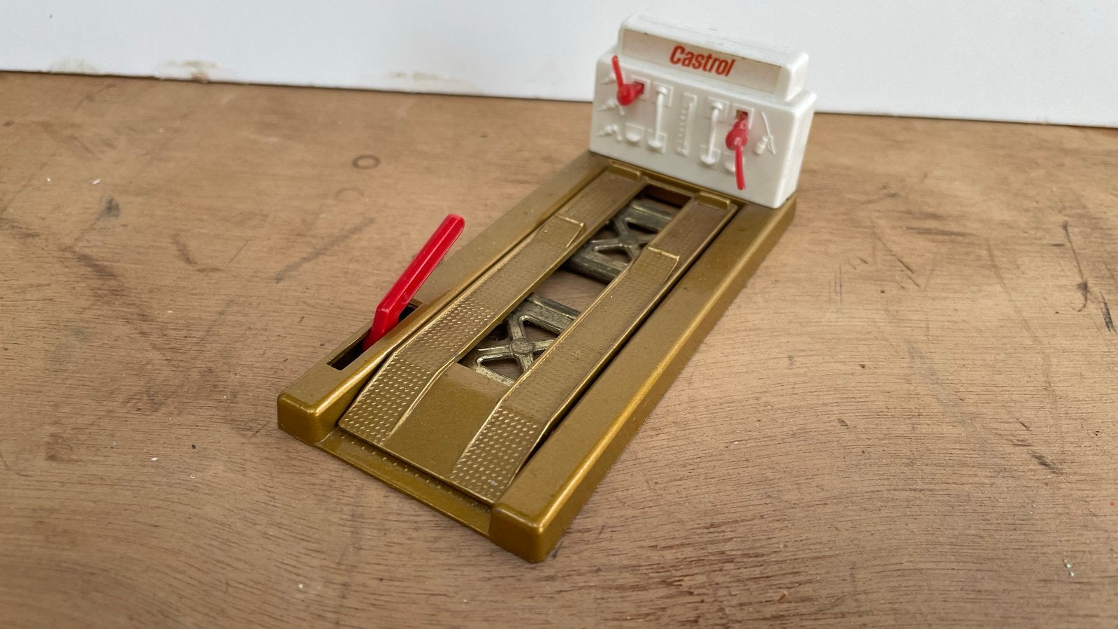 Vintage Matchbox Castrol Garage Brug - Speelgoed, Ophalen of Verzenden