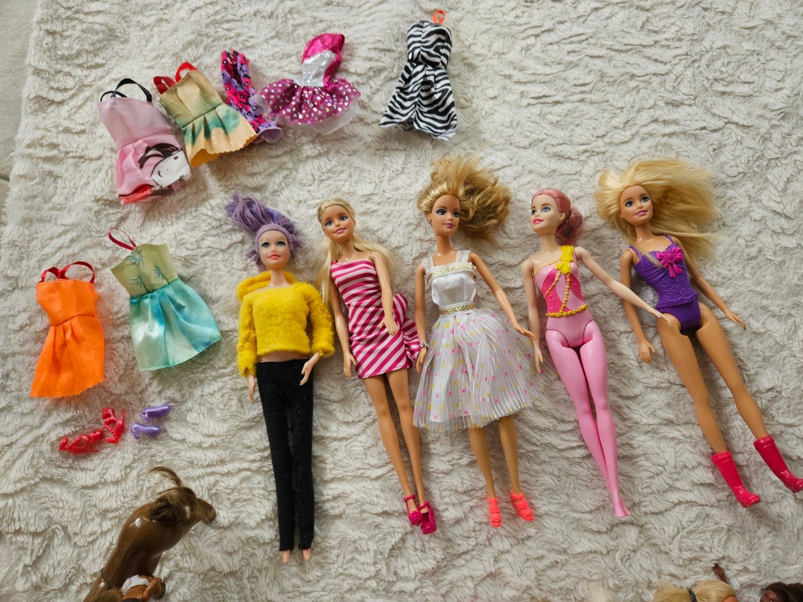Grote collectie Barbiepoppen, babypoppen en accessoires, Ophalen of Verzenden, Gebruikt, Barbie