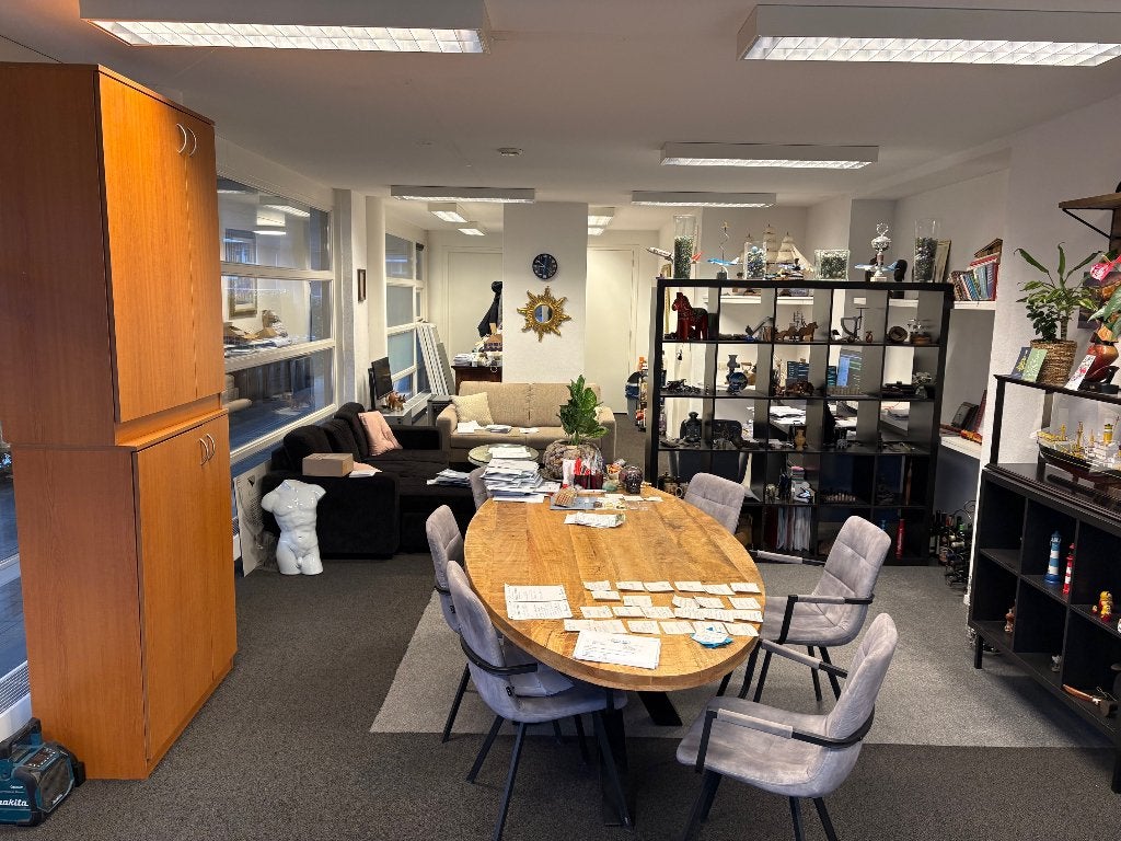 Kantoorruimte Heerenveen vlakbij het centrum, 80 m², Huur, Bedrijfsruimte