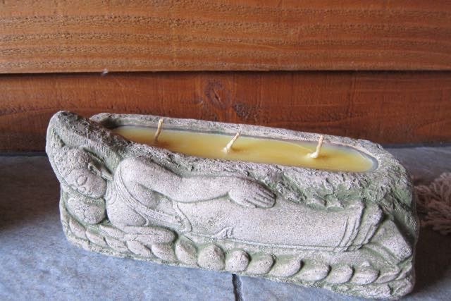 Stenen liggende boeddha zandsteen kaars uit indonesie, Huis en Inrichting, Verburgt Vintage, 7 cm, Nieuw, Ophalen of Verzenden