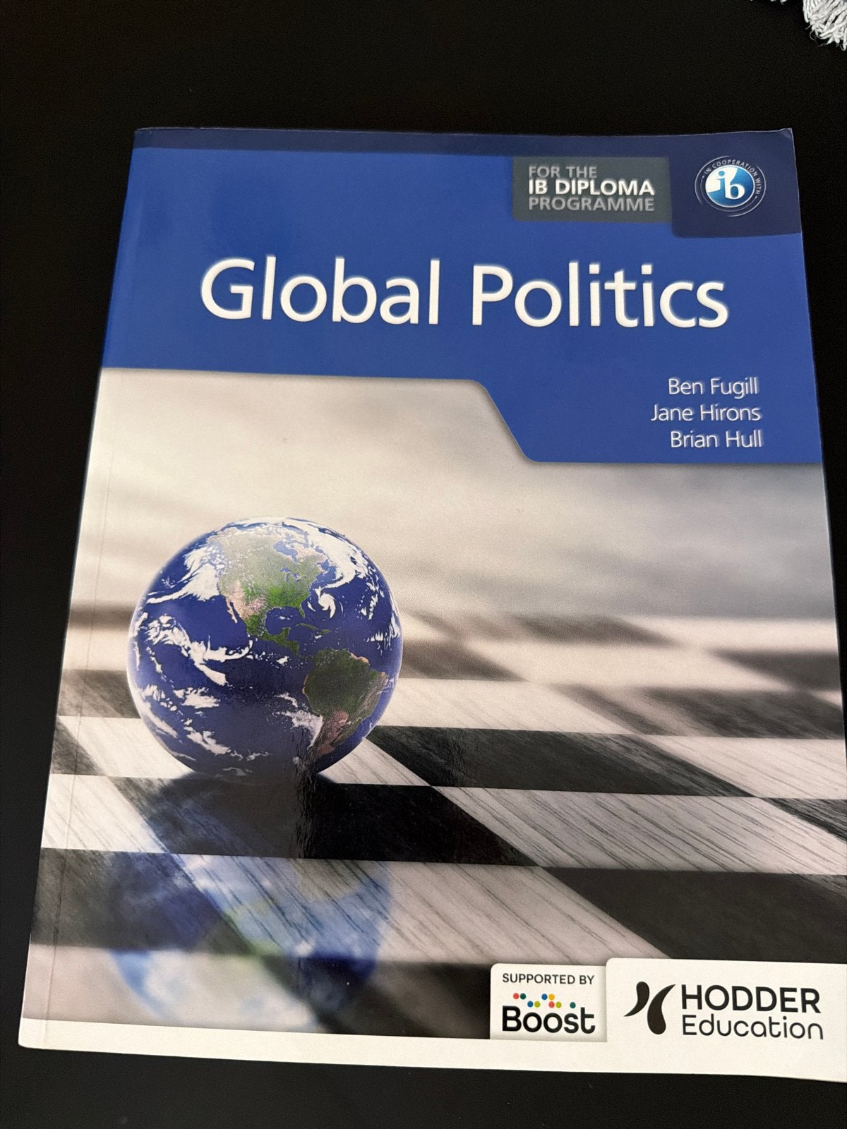 Global Politics IB Diploma Programme - Studieboek, Ophalen, Gamma, Zo goed als nieuw, HBO