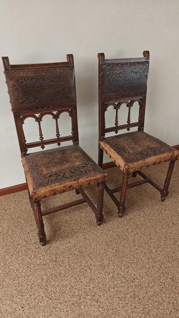 Set van 6 Antieke Stoelen: Leer en Houtsnijwerk, Ophalen
