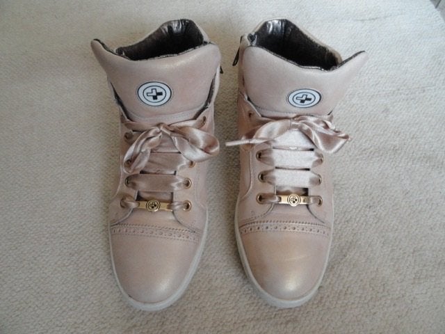 Gino B Lederen Rosekleurige Sneakers Maat 39, Kleding | Dames, Schoenen, Verzenden, Zo goed als nieuw, Sneakers of Gympen