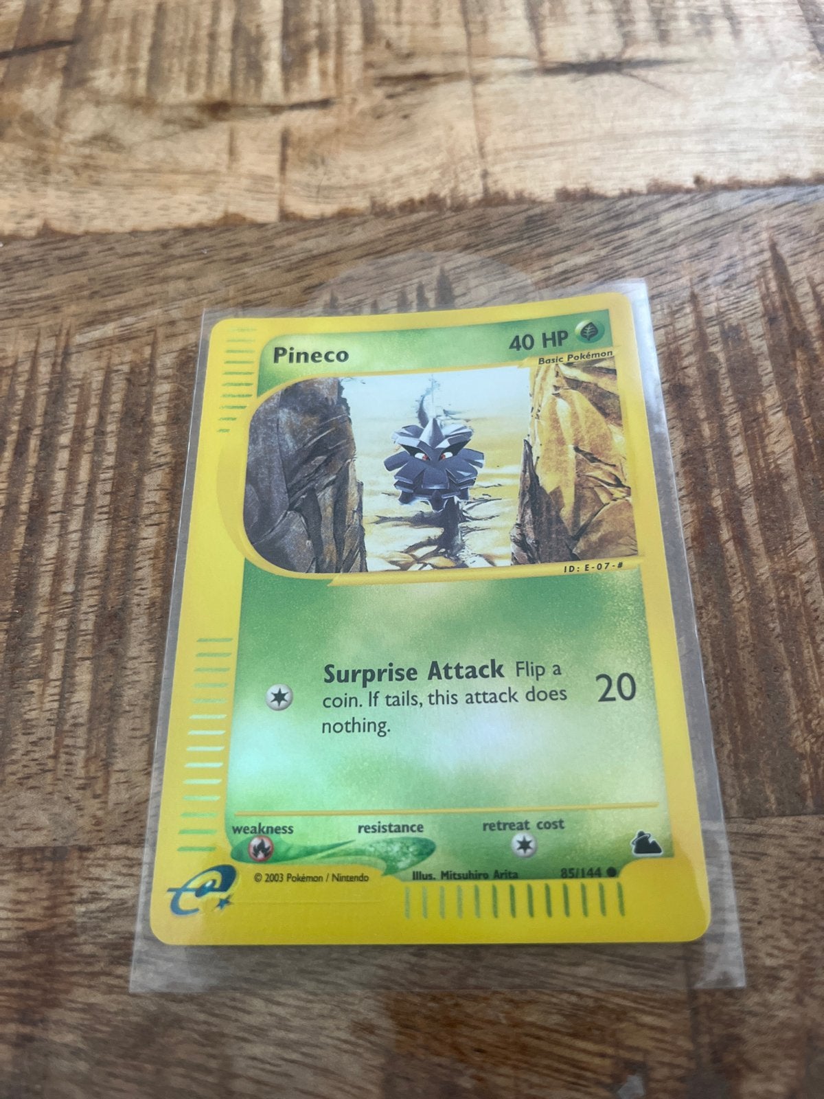 Pineco 85/144 Reverse Holo Skyridge Pokémon Kaart Mint+, Ophalen, Zo goed als nieuw, Losse kaart, Foil