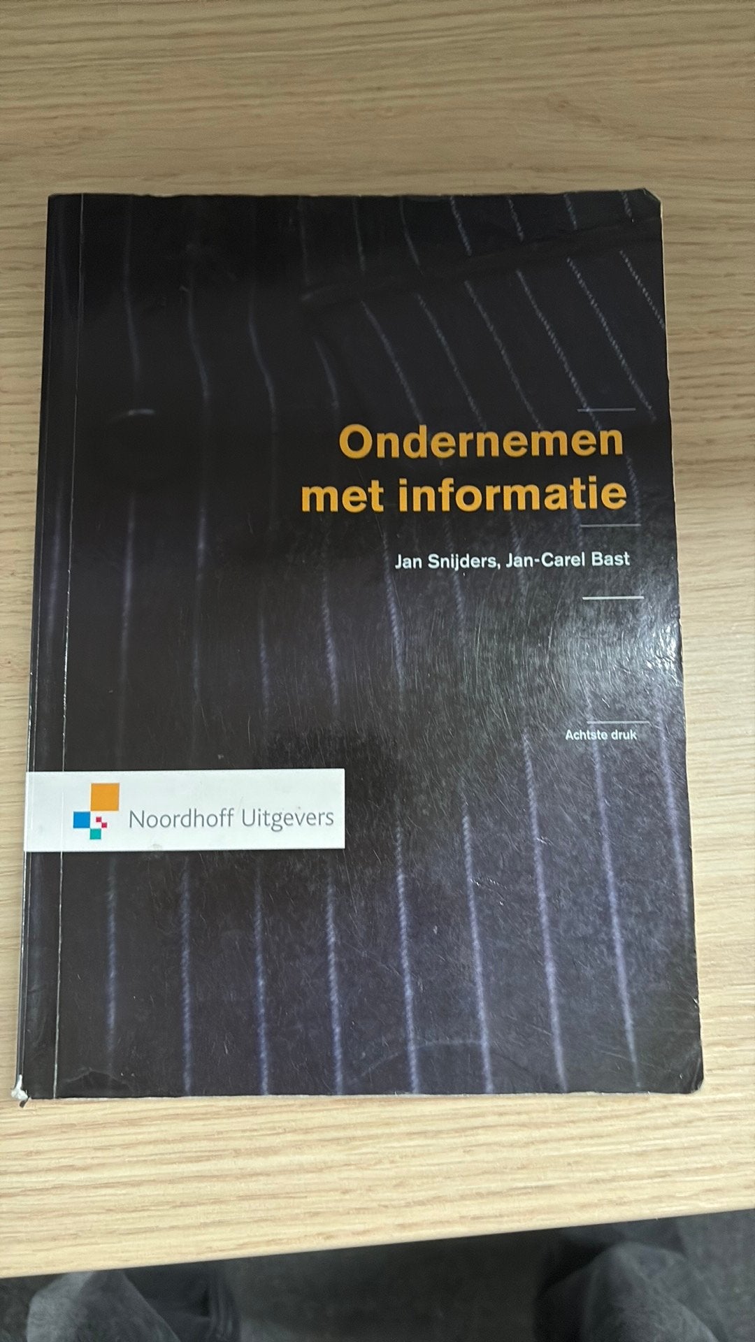 Ondernemen met informatie – 8e druk, Ophalen of Verzenden, Beta, Zo goed als nieuw, HBO