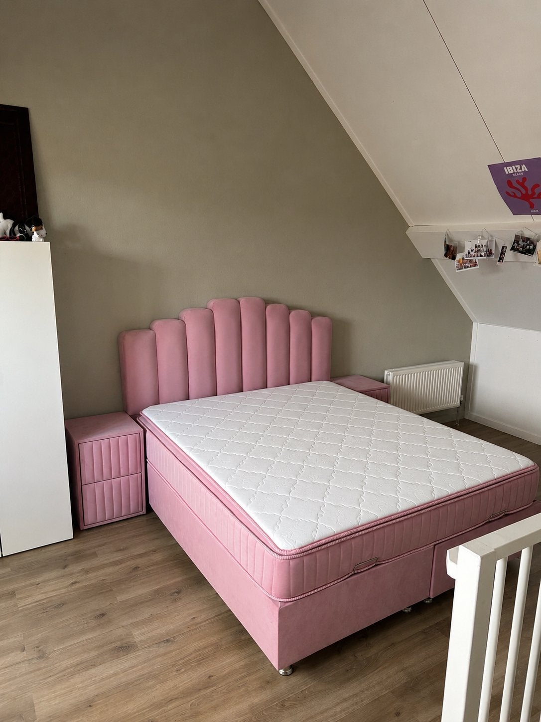 Zgan boxpring 180x200 inclucief nachtkastjes, Ophalen, 85 tot 100 cm, Zo goed als nieuw, Matras