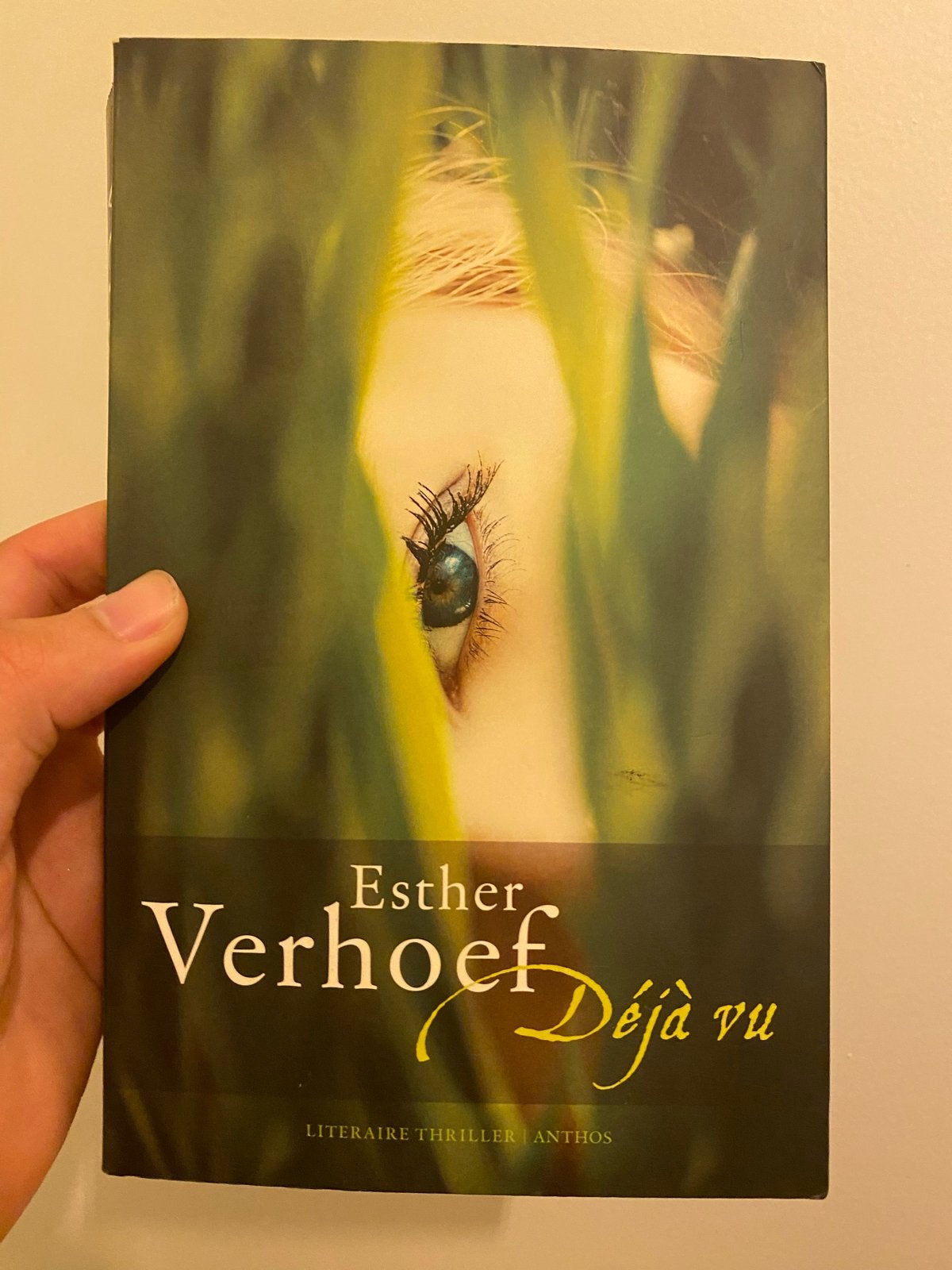 Esther Verhoef - Déjà vu (Literaire thriller), Ophalen of Verzenden, Zo goed als nieuw, Nederland