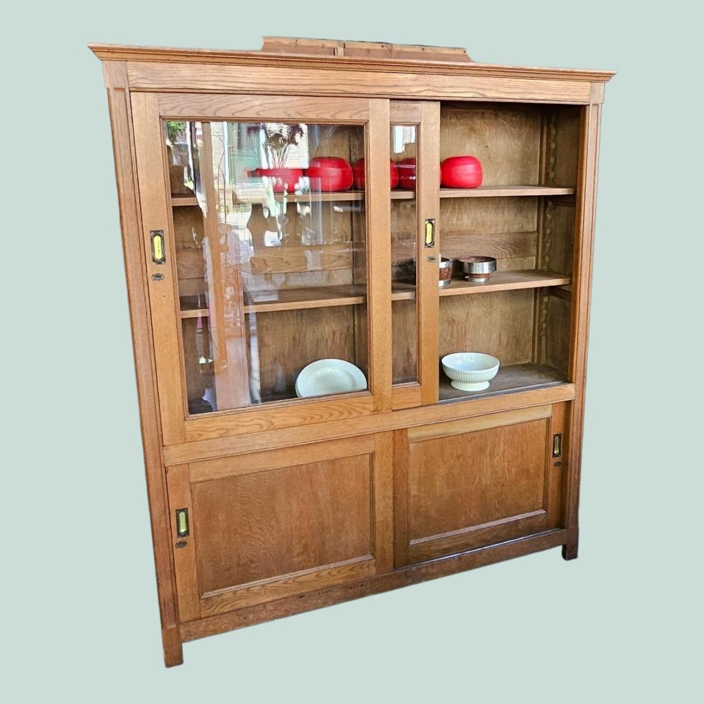Vintage Eiken Vitrinekast met Schuifdeuren, Ophalen