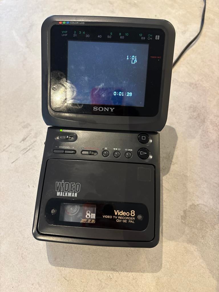 Vintage Sony Video TV Recorder Walkman GV-9E - Gaat aan, Ophalen of Verzenden, Overige typen