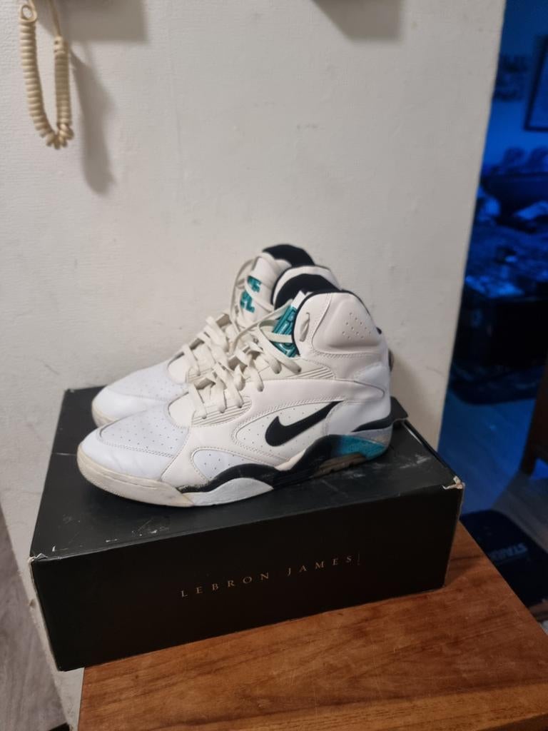 Zeer zeldzame Nike Air Force 180 Lebron collectors item 47,5, Oscagio-Retail sneakers, Sportschoenen, Ophalen of Verzenden, Zo goed als nieuw