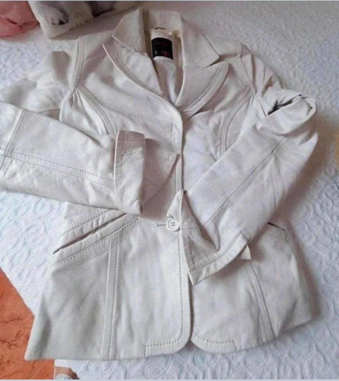 Bershka leren jasje mt S nieuw 🤍, Wit, Nieuw, Jasje, Maat 36 (S)
